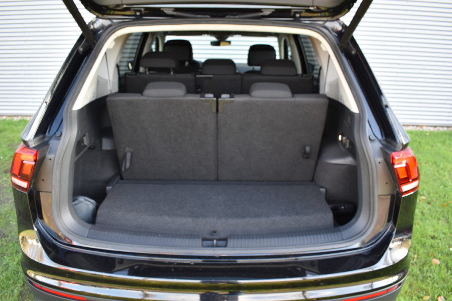 Volkswagen Tiguan Allspace 1.4 TSI Comfortline Business 7p. 7 persoons Navigatie