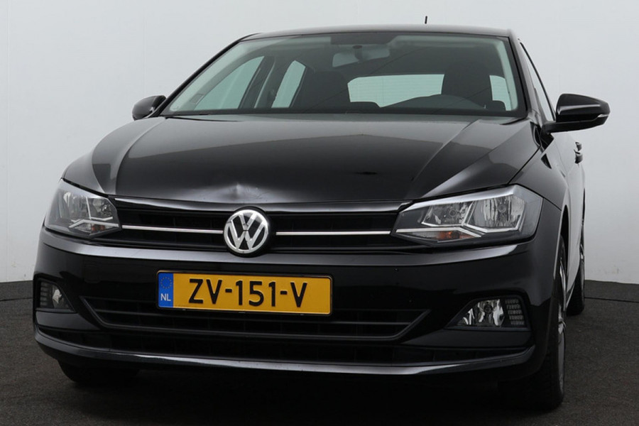 Volkswagen Polo 1.0 TSI Comfortline Business (NAVIGATIE, CARPLAY, CAMERA, CRUISE, 1e EIGENAAR, GOED ONDERHOUDEN)