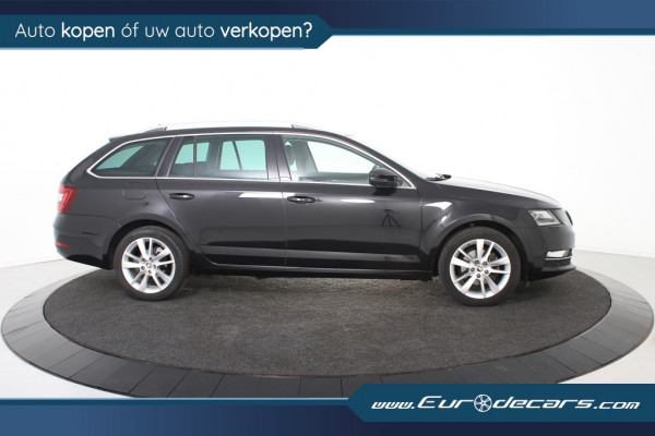 Škoda Octavia Combi *1ste Eigenaar*Half-Leer*Memory*Park assist*