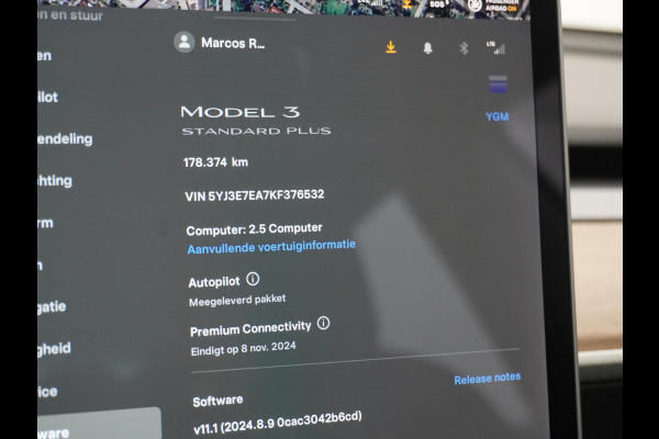Tesla Model 3 SR+60kWh 325PK AutoPilot Premium-Luidsprekers Leer PanoDak Adaptive cruise 18" Camera's Elektr.-Stuur+Stoelen+Spiegels+Geheugen+ Ecc Navigatiesysteem full map LED-a+v Comfortstoel(en) ACC Dual-ECC DAB Voorverwarmen interieur via App Keyless via Telefoonsleutel One-Pedal-Drive Origin. NLse auto !