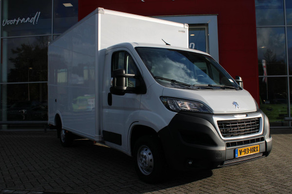 Peugeot Boxer 2.2 BlueHDi 165PK L3 3.5T | BAKWAGEN | IDEAAL ALS LOEMPIA KAR/SNACK WAGEN | NAVIGATIE | CLIMATE CONTROL | CRUISE CONTROL | DAB+ RADIO | GEVEERDE BESTUURDERSSTOEL | 3-ZITS | NIEUWE BUS! 2024 |