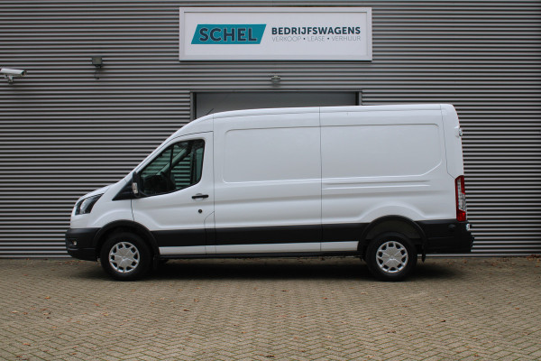 Ford Transit 350 2.0 TDCI L3H2 Trend 130pk Trend - Navigatie - Blind Spot - Adaptive cruise - Camera - 270gr deuren - Trekhaak - Rijklaar