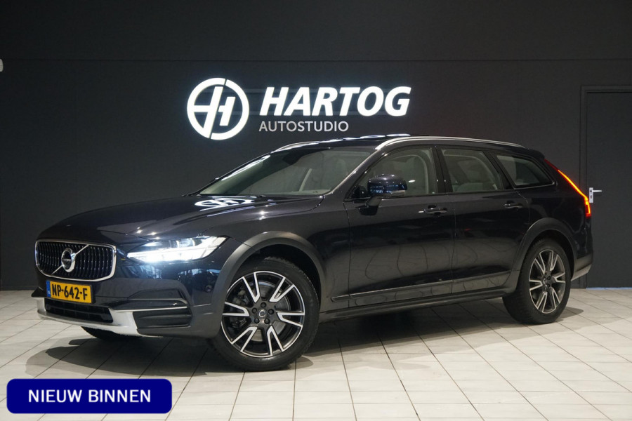 Volvo V90 Cross Country 2.0 T5 Pro 254PK + PANORAMA / TREKHAAK /