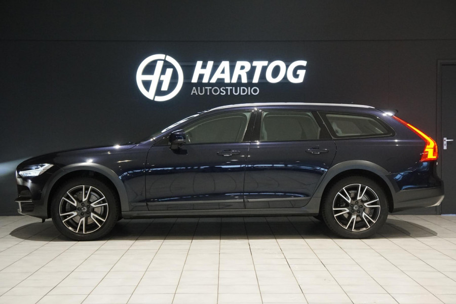 Volvo V90 Cross Country 2.0 T5 Pro 254PK + PANORAMA / TREKHAAK /