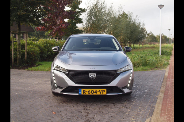 Peugeot 308 1.2 PureTech Active Pack Business | Apple Carplay | Cruise Control | Navi | LED |