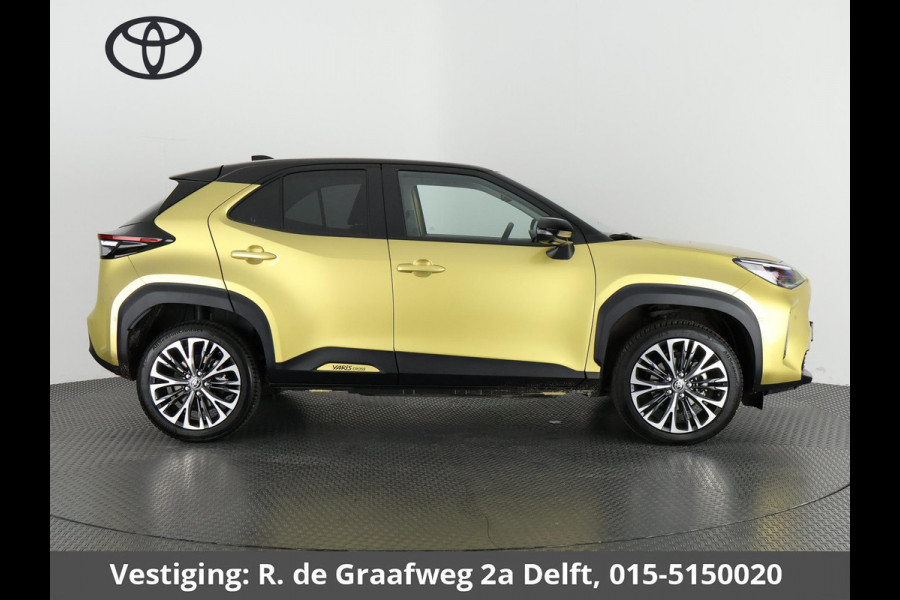 Toyota Yaris Cross 1.5 Hybrid Executive | 360 graden camera | Navigatie | Stoel en stuur verwarming