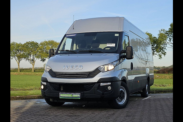 Iveco Daily 35S18V 3.0 AC AUTOMAAT 3.0 LTR TREKHAAK 3500 KG EURO6