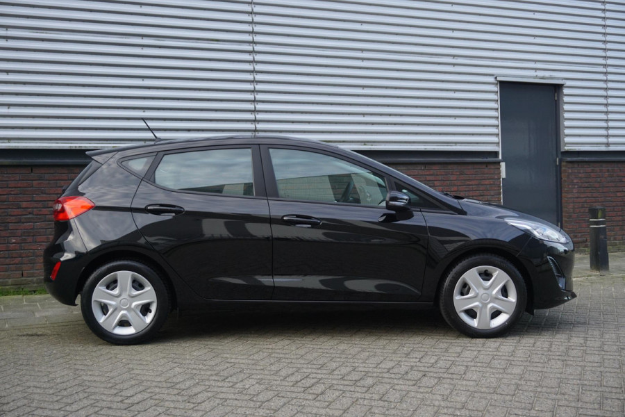 Ford Fiesta 1.1 86PK Parkeersensoren-Navigatie- Cruisecontrol-AppleCarPlay.