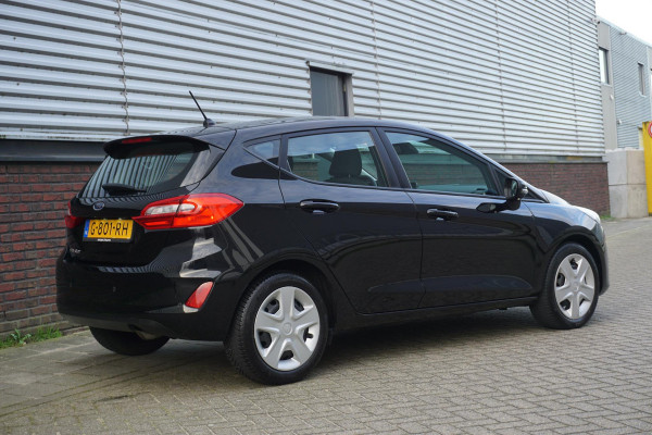 Ford Fiesta 1.1 86PK Parkeersensoren-Navigatie- Cruisecontrol-AppleCarPlay.