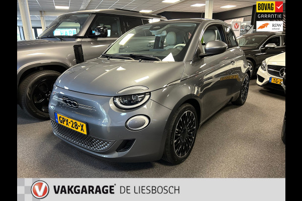 Fiat 500 La Prima 42 kWh /119pk/ pano-dak / leder / navigatie / camera / teruggaaf €2000,-