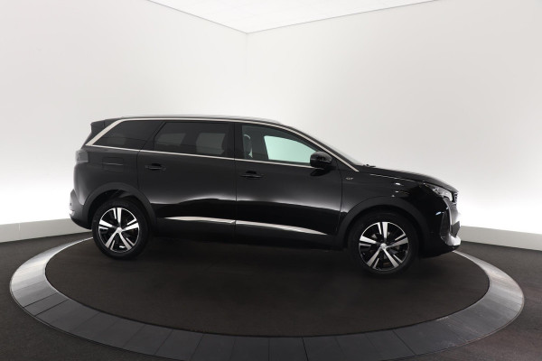 Peugeot 5008 PureTech 130 GT | 7 Zitplaatsen | Camera | Navigatie | Parkeersensoren | Stoelverwarming