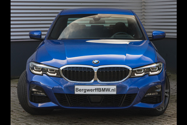 BMW 3-serie 330i M-Sport - M-Sportdifferentieel - Camera - Hifi - Stoel + Stuurwielverwarming