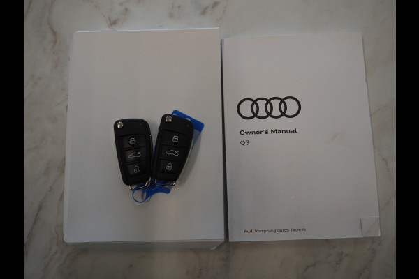 Audi Q3 45 TFSI e S-Line | Keyless | Adaptive Cruise | Camera | Stoelverwarming