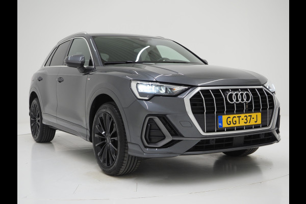 Audi Q3 45 TFSI e S-Line | Keyless | Adaptive Cruise | Camera | Stoelverwarming