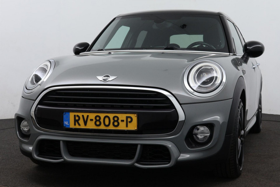 MINI Mini 1.5 Cooper Serious Business JCW-Pakket (NL-auto, Goed OnderH, Navi, Parkeersensoren, Climate Con, Cruise Con, Etc)