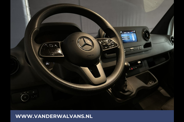 Mercedes-Benz Sprinter 317 CDI 170pk L3H2 Euro6 Airco | Camera | Navigatie | Chauffeursstoel Parkeersensoren, Bijrijdersbank