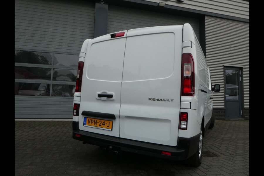 Renault Trafic 2.0 dCi 130 L2H1 airco . navigatie .camera, 3 zits, pdc