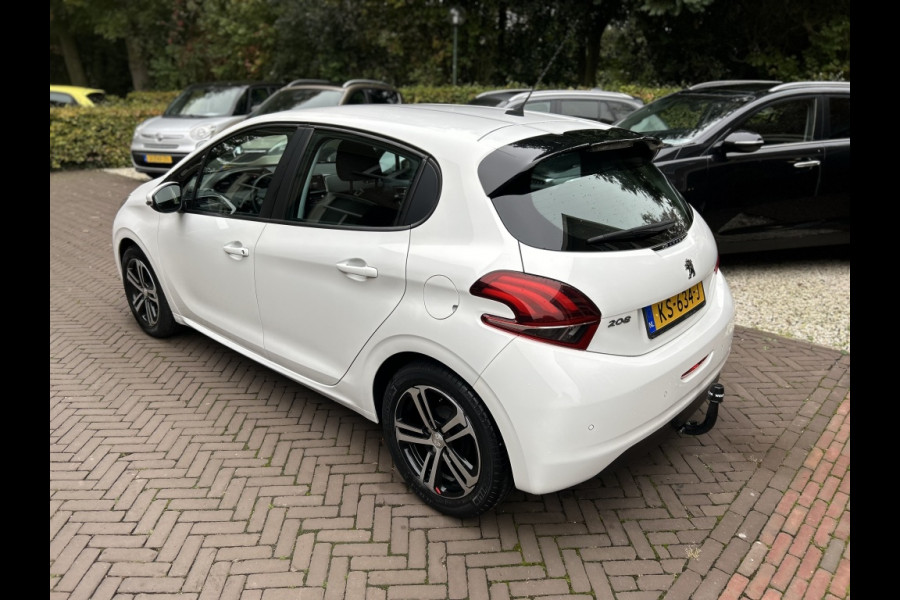 Peugeot 208 1.2 PT 5-drs. Navi, LMV, Trekhaak afn, 1e Eigenaar, 49 dkm!