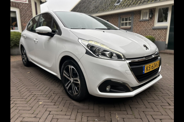 Peugeot 208 1.2 PT 5-drs. Navi, LMV, Trekhaak afn, 1e Eigenaar, 49 dkm!