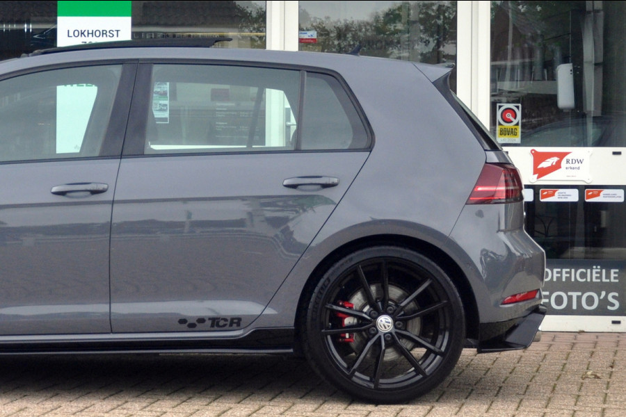 Volkswagen Golf 2.0 TSI GTI TCR 290 pk | Topstaat | NL auto | Panoramadak