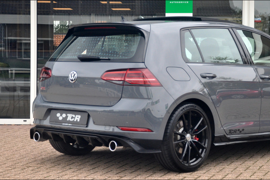 Volkswagen Golf 2.0 TSI GTI TCR 290 pk | Topstaat | NL auto | Panoramadak