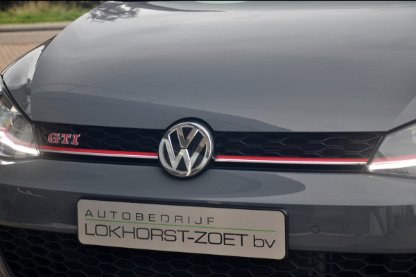 Volkswagen Golf 2.0 TSI GTI TCR 290 pk | Topstaat | NL auto | Panoramadak