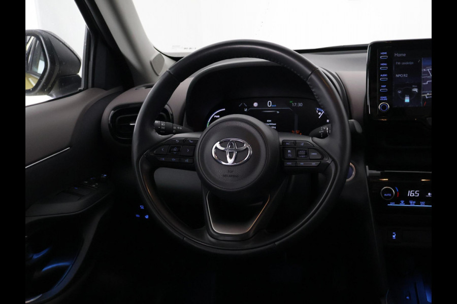 Toyota Yaris Cross 1.5 Hybrid Executive | 360 graden camera | Navigatie | Stoel en stuur verwarming