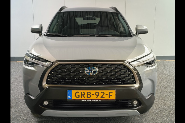 Toyota Corolla Cross 1.8 Hybrid 140 Dynamic Automaat uit 2024 Rijklaar + Fabrieksgarantie tot 3-2027 Henk Jongen Auto's in Helmond,  al 50 jaar service zoals 't hoort!