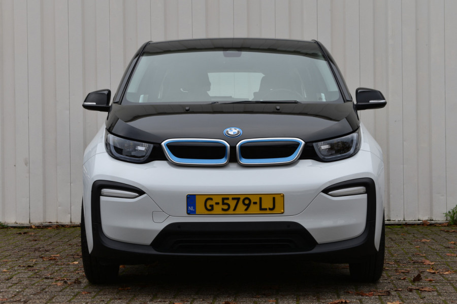 BMW i3 Basis 120Ah 42 kWh | Stoelverwarming | Achteruitrij camera | Cruise control |