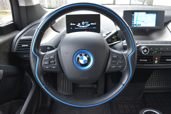 BMW i3 Basis 120Ah 42 kWh | Stoelverwarming | Achteruitrij camera | Cruise control |