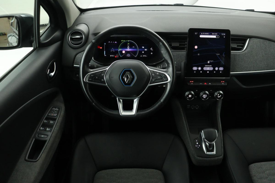 Renault ZOE R135 Intens | Stoel & Stuurverwarming | Carplay | *Koopaccu* | Bose | Full LED | Camera | Navigatie | PDC | Half leder