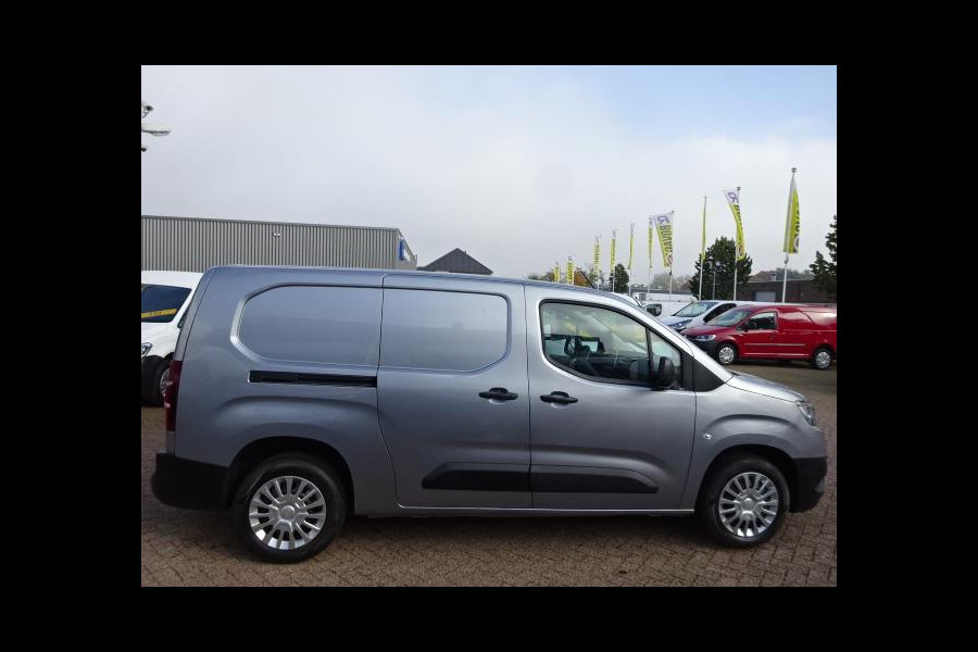 Toyota PROACE CITY 1.5 D-4D Navigator Long 130 PK NAVI CRUISE PDC