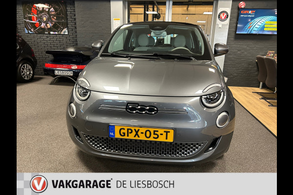 Fiat 500E La Prima 42 kWh / leder / panorama-dak / Navigatie / led / Apple carplay