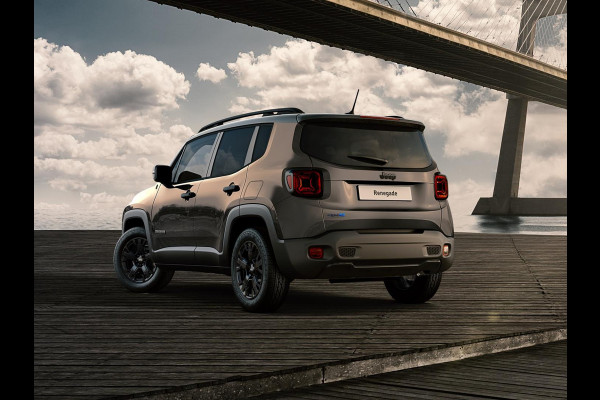 Jeep Renegade 4xe 240 Plug-in Hybrid Electric North Star | Schuif/Kantel Dak | Camera | Apple Carplay