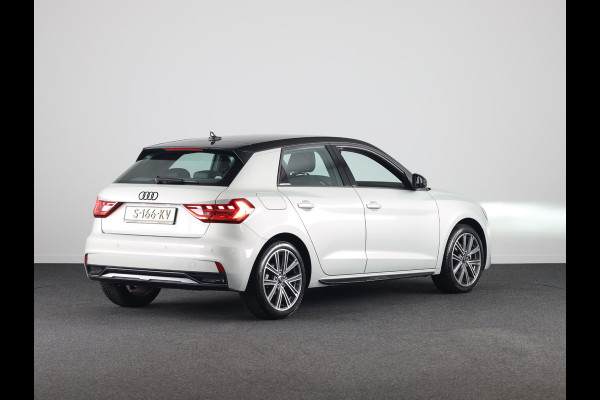 Audi A1 Sportback 30 TFSI Advanced edition 110 pk S-tronic | Private lease vanaf € 519,- pm | Verlengde garantie | Navigatie via App | Parkeersensoren achter | Cruise control | Autom. airco |