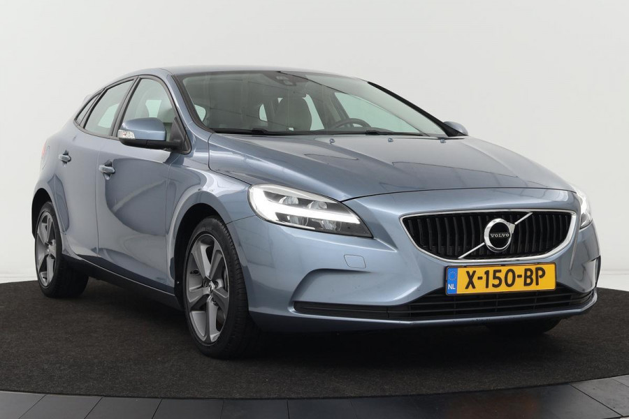 Volvo V40 D3 Kinetic | Full LED | Camera | Bluetooth | Cruise control | Airco