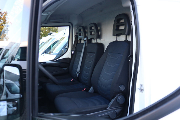 Iveco Daily 35C15 3.0 L2 H1 Airco Imperiaal 3.5T Trekhaak