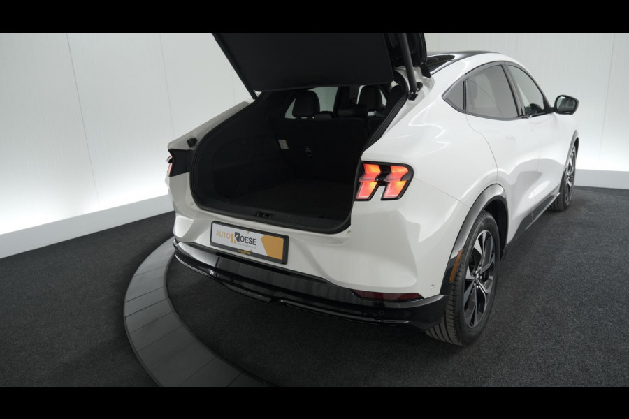 Ford Mustang Mach-E AWD 75 kWh | 360 Camera | Technology Pack Plus | Adaptieve Cruise Control