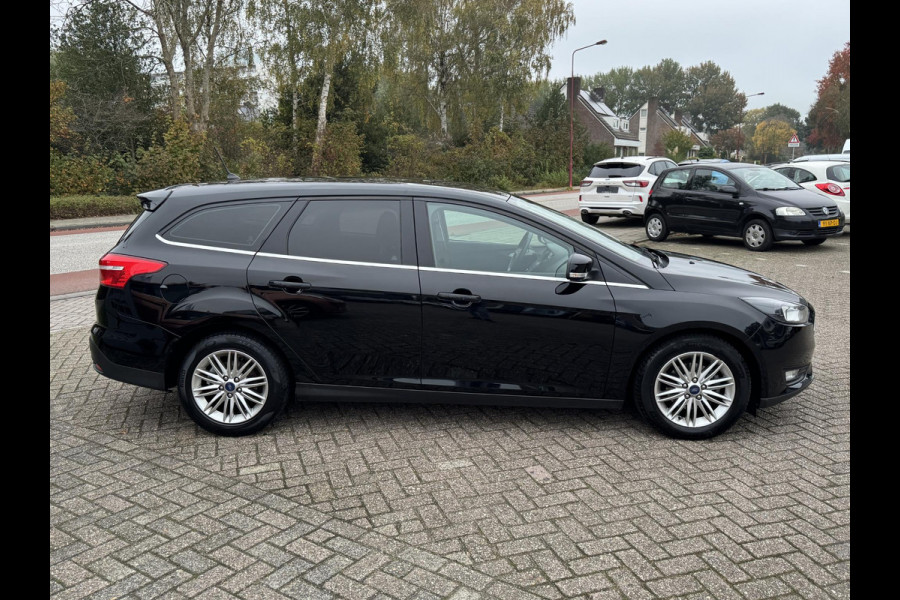 Ford FOCUS Wagon 1.0 Ecoboost Trend 125pk Trekhaak | Navigatie | Bluetooth | Airco | Parkeersensoren | Apple Carplay / Android auto