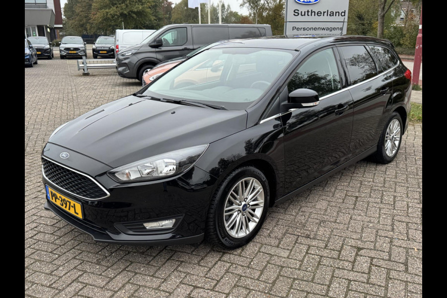 Ford FOCUS Wagon 1.0 Ecoboost Trend 125pk Trekhaak | Navigatie | Bluetooth | Airco | Parkeersensoren | Apple Carplay / Android auto