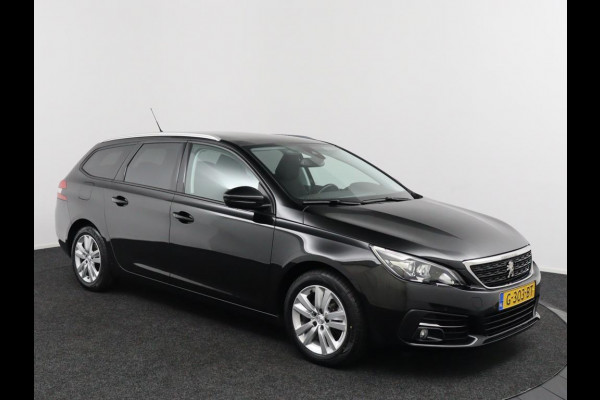 Peugeot 308 SW 1.2 PureTech Executive*PANO*CRUISE*NAVI*CARPLAY*LM