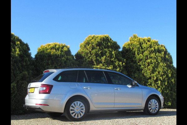 Škoda Octavia Combi 1.6 TDI Greentech Ambition *Trekhaak*