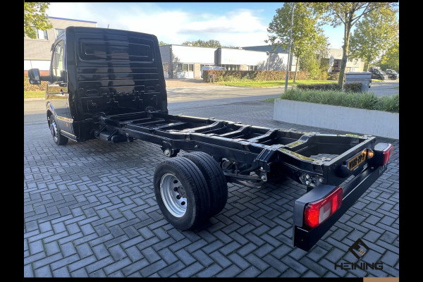 Volkswagen Crafter 50 2.0 TDI L4 DL Trendline 177 PK Automaat Chassis Lange wielbasis