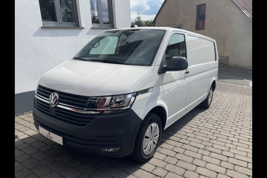 Volkswagen Transporter 2.0 TDI L2H1 34 | Nieuw | Direct Leverbaar | Meermaals op voorraad