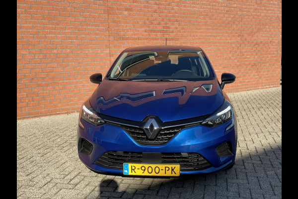 Renault Clio 1.0 TCe 91 pk Equilibre Navigatie Apple Carplay/Android Auto Parkeersensoren achter Cruise Control Ledverlichting Airco