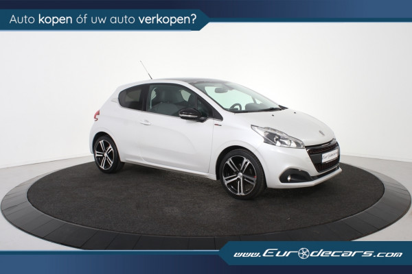 Peugeot 208 GT-Line 110 *Panoramadak*Navigatie*Stoelverwarming*