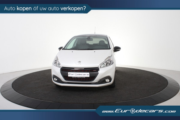 Peugeot 208 GT-Line 110 *Panoramadak*Navigatie*Stoelverwarming*