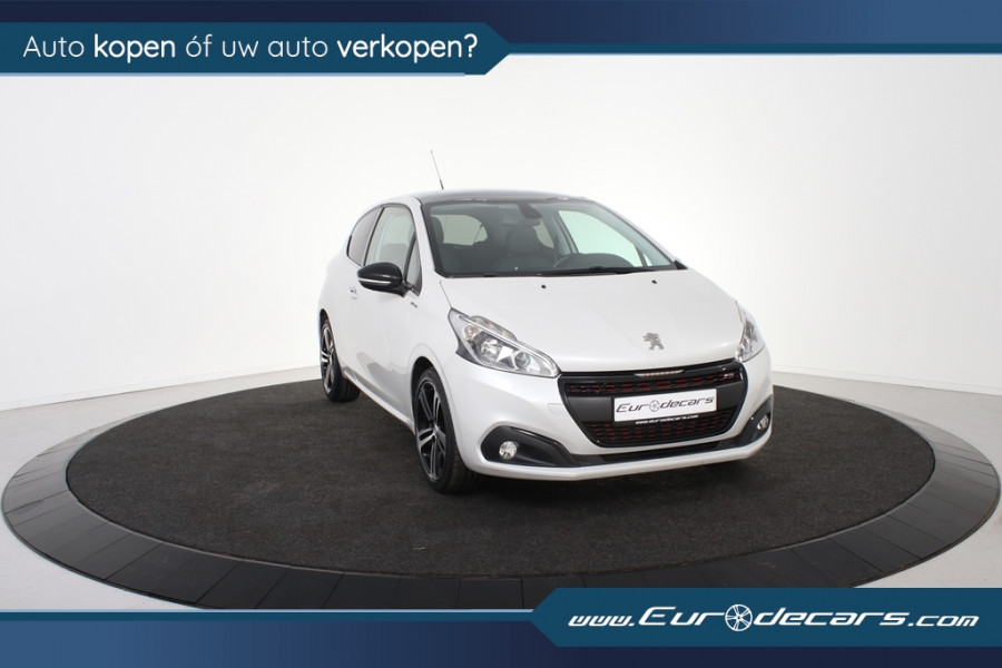 Peugeot 208 GT-Line 110 *Panoramadak*Navigatie*Stoelverwarming*