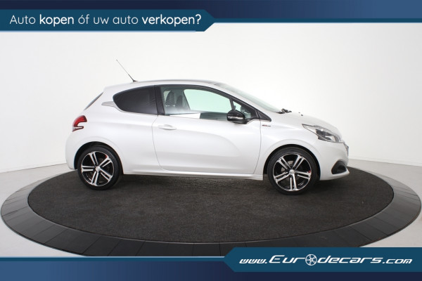 Peugeot 208 GT-Line 110 *Panoramadak*Navigatie*Stoelverwarming*