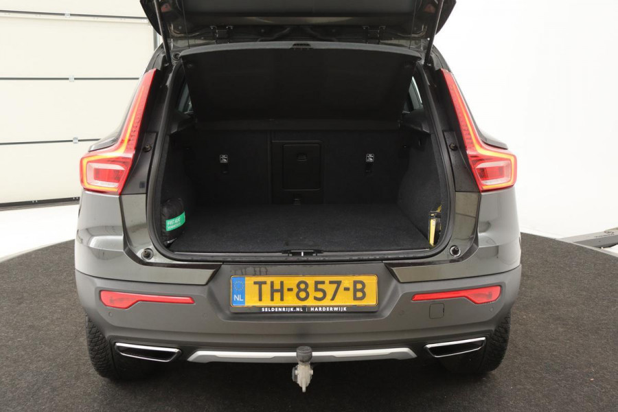 Volvo XC40 2.0 D3 Inscription | Trekhaak | Leder | Stoelverwarming | Camera | Full LED | Navigatie | Carplay | Cruise control